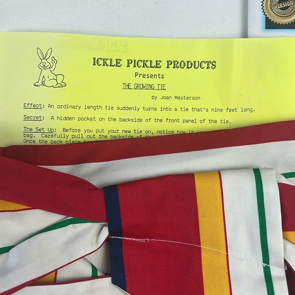 MAGIC TRICK book and starter set. Magic, illusion set. - Picture 15 of 16